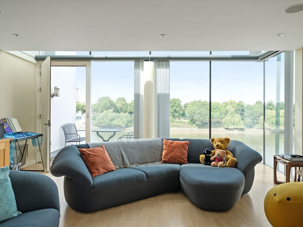 Lonsdale Road Barnes SW13