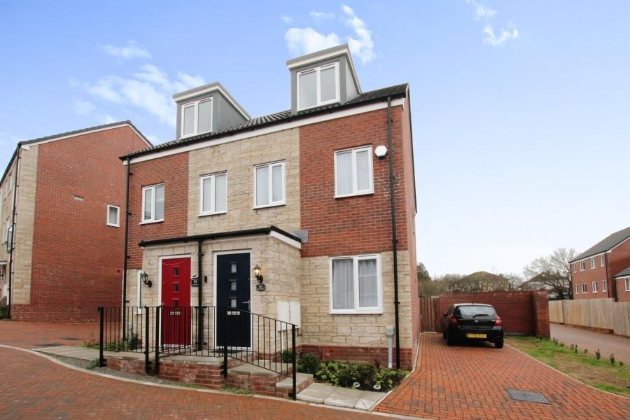3 bed property to rent in Dening Gardens, Bristol BS5 Zoopla