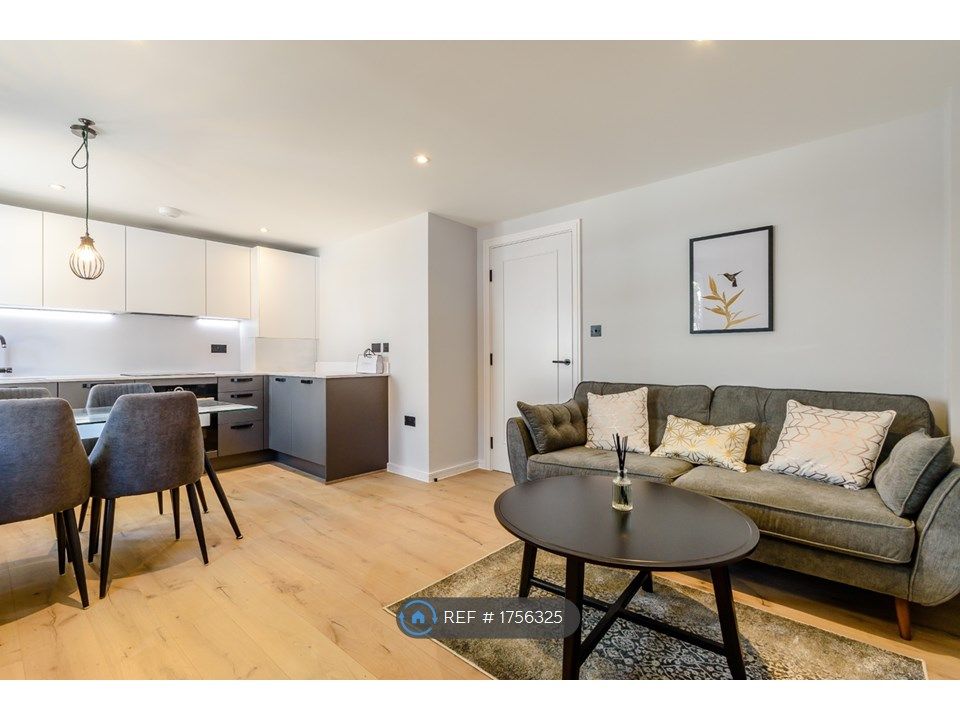 2 bed flat to rent in Glenhaven Avenue, Borehamwood WD6 Zoopla