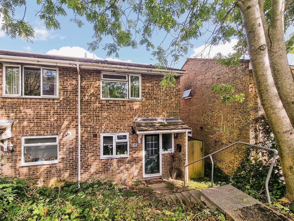 2 bed end terrace house for sale in Kingsley Close, St. LeonardsOnSea