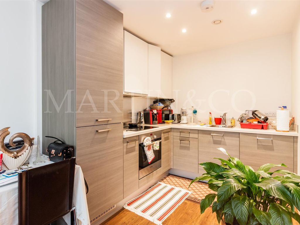 1 bed flat for sale in Bromyard Avenue, London W3 Zoopla