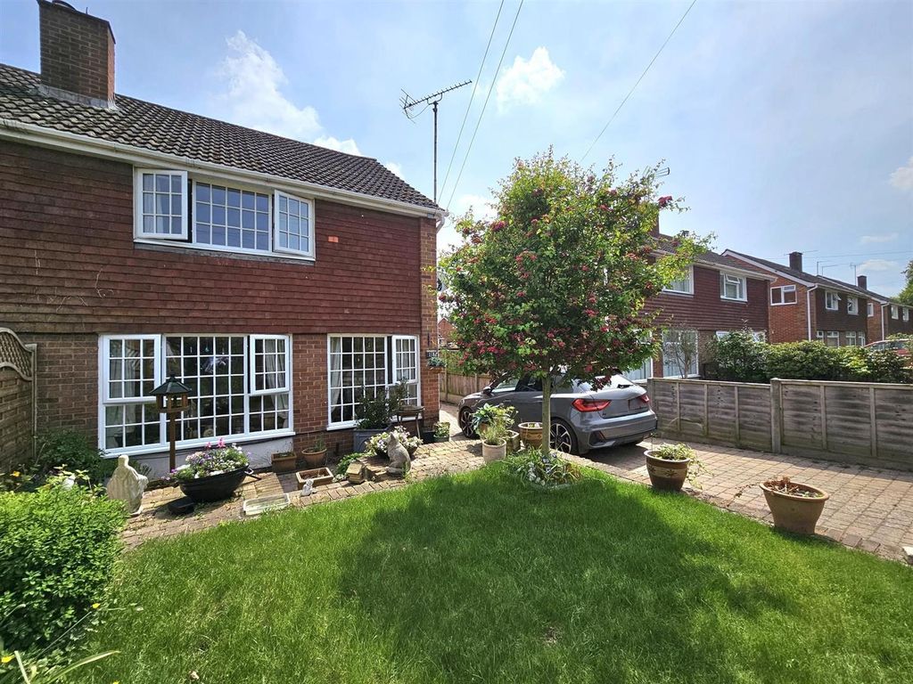 3 bed semidetached house for sale in Watery Lane, Newent GL18, £
