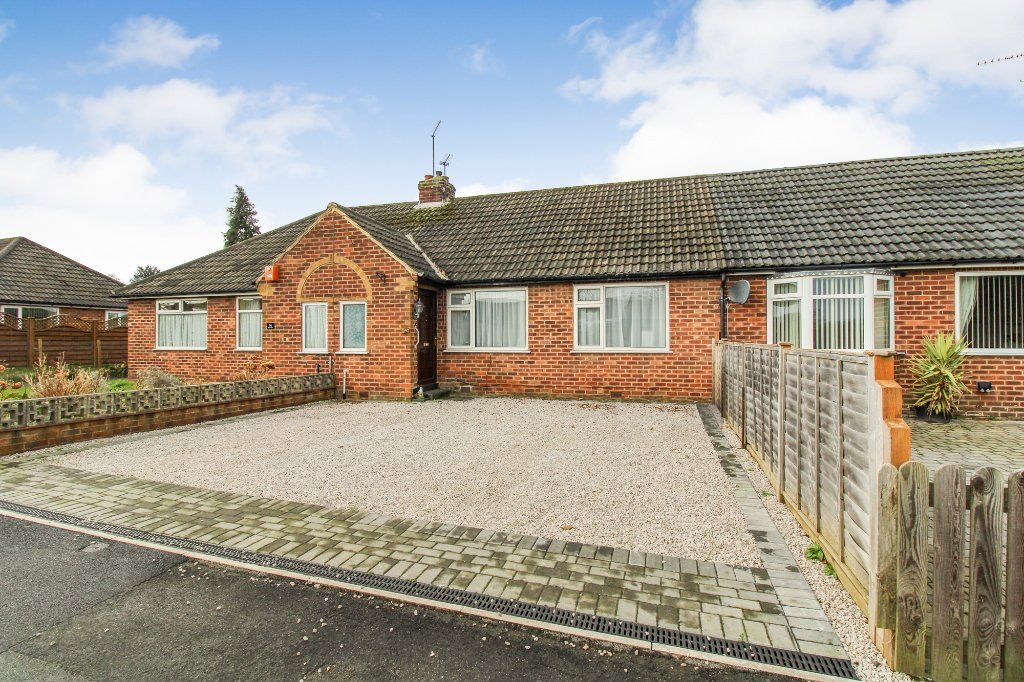 2 bed bungalow for sale in Chain Lane, Knaresborough HG5, £215,000 Zoopla