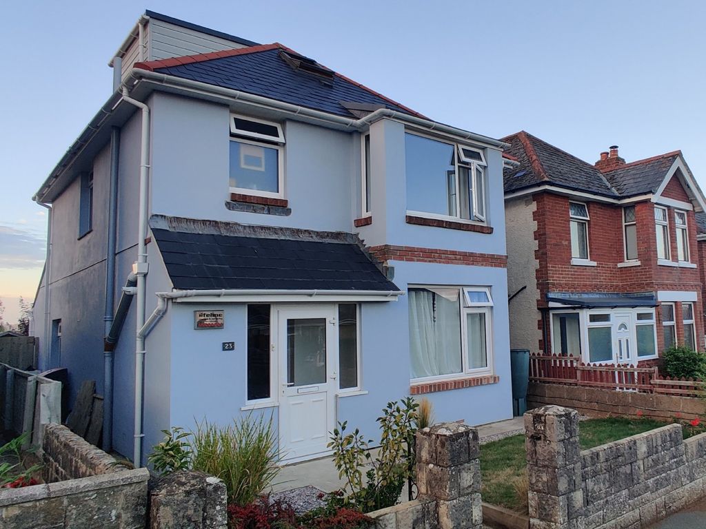 3 bed detached house for sale in West Avenue, Sandown PO36 Zoopla