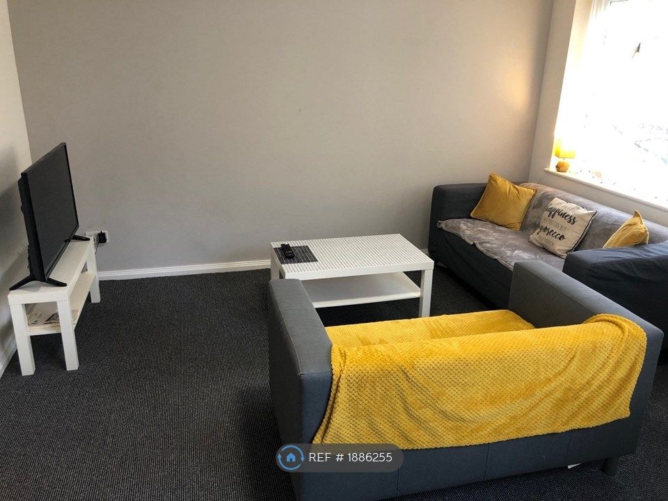 3 bed flat to rent in Princes Gardens, Liverpool L3, £542 pcm Zoopla