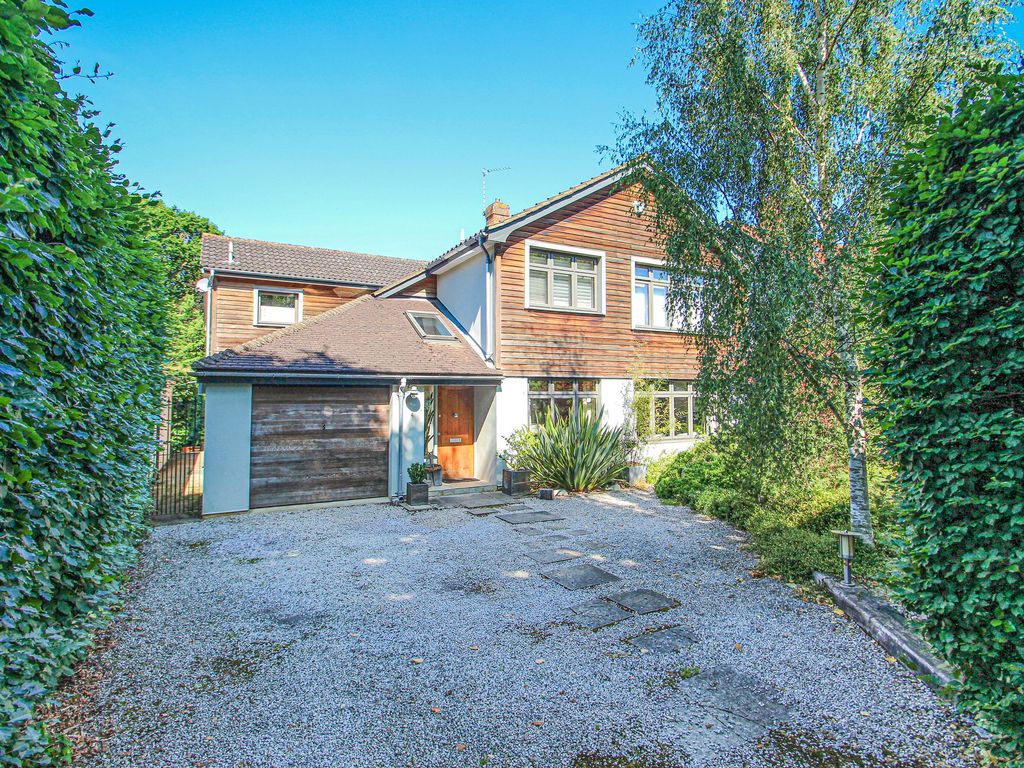 5 bed detached house for sale in Claremont Road, Claygate KT10 Zoopla