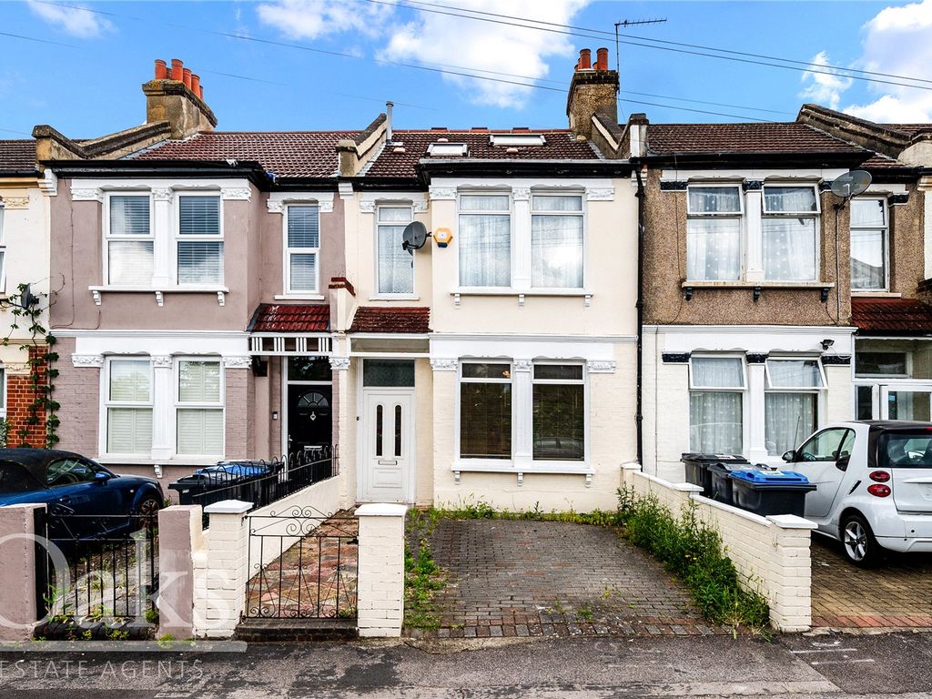 3 bed terraced house for sale in Charnwood Road, London SE25, £500,000