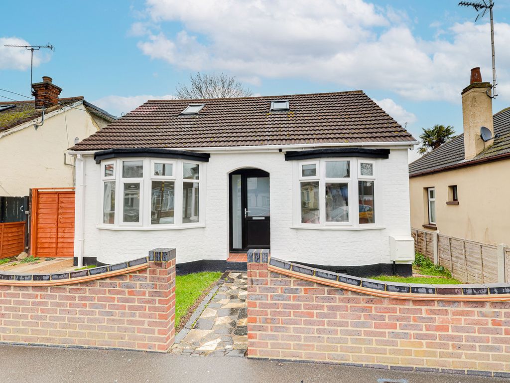 2 bed detached bungalow for sale in Feeches Road, SouthendOnSea SS2