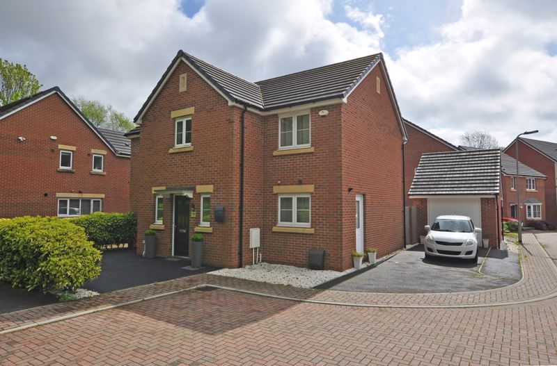 4 bed detached house for sale in Modern Family House, Welsh Oak Way, Rogerstone NP10 Zoopla