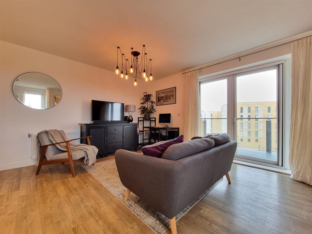 2 bed flat to rent in Handley Page Road, Barking IG11, £1,850 pcm Zoopla