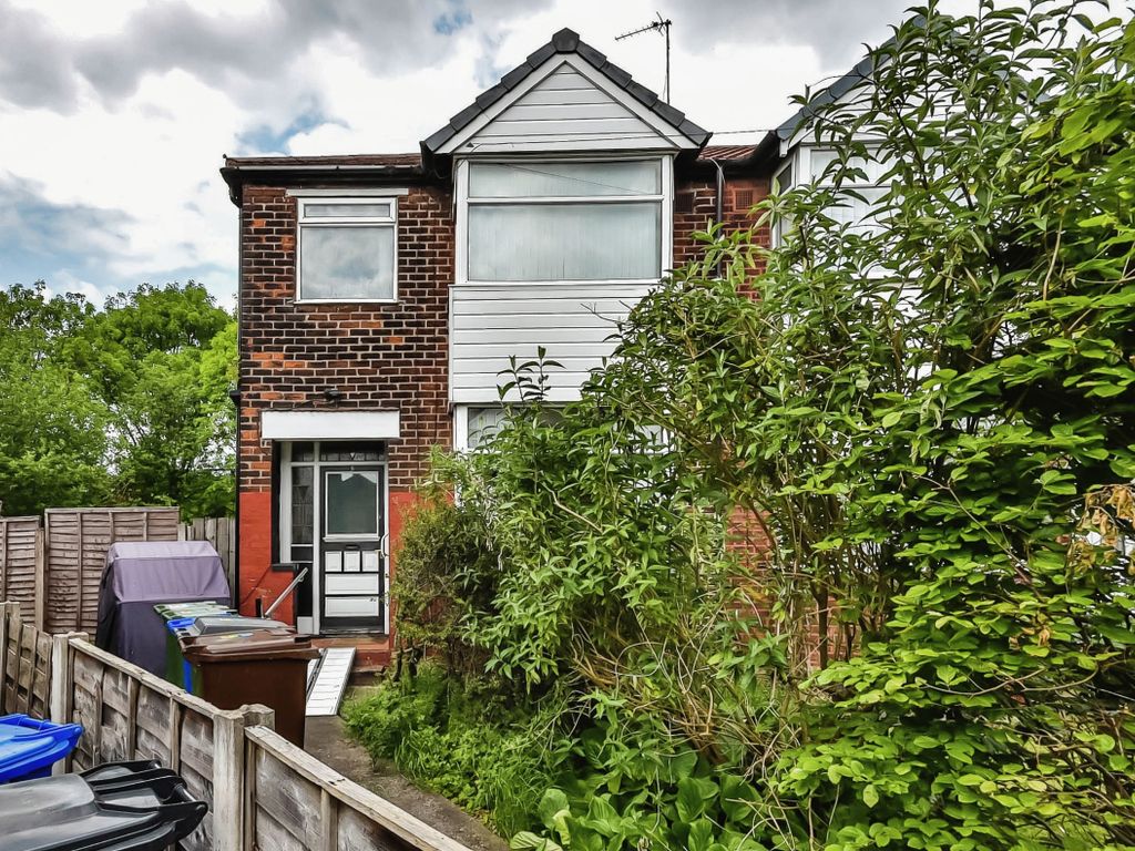 2 bed semidetached house for sale in Brooklands Close, Denton