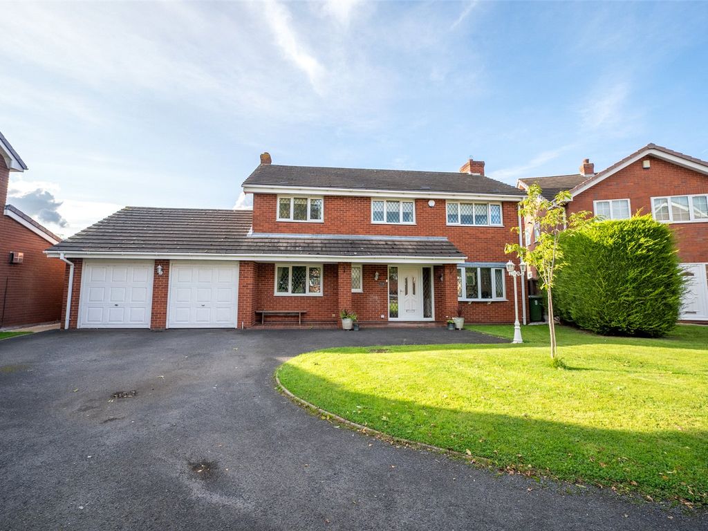 4 bed detached house for sale in Sharman Way, Gnosall, Stafford