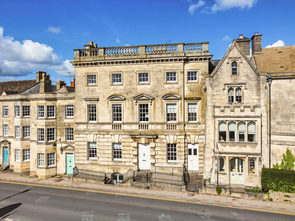 6 bed town house for sale in New Street, Painswick, Stroud