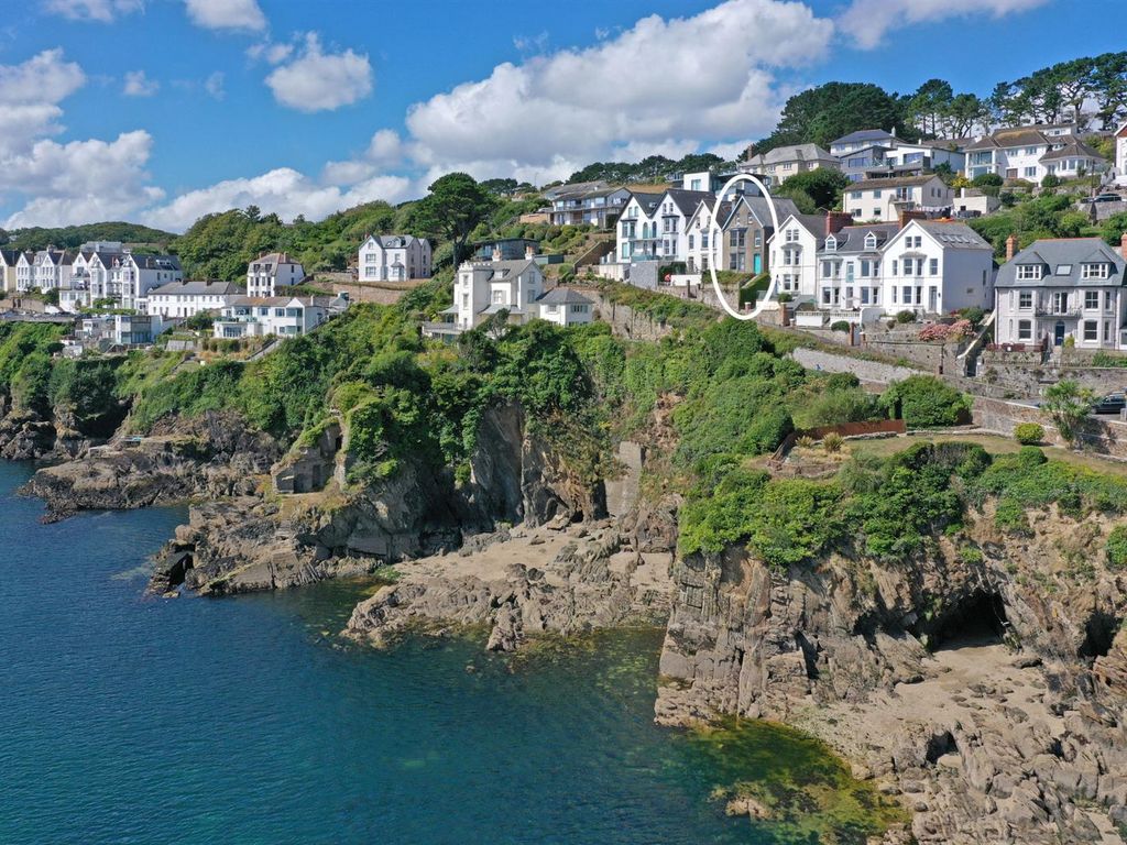 6 bed property for sale in Esplanade, Fowey PL23, £895,000 Zoopla