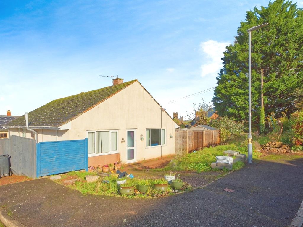 2 bed detached bungalow for sale in Bridge Close, Williton, Taunton TA4