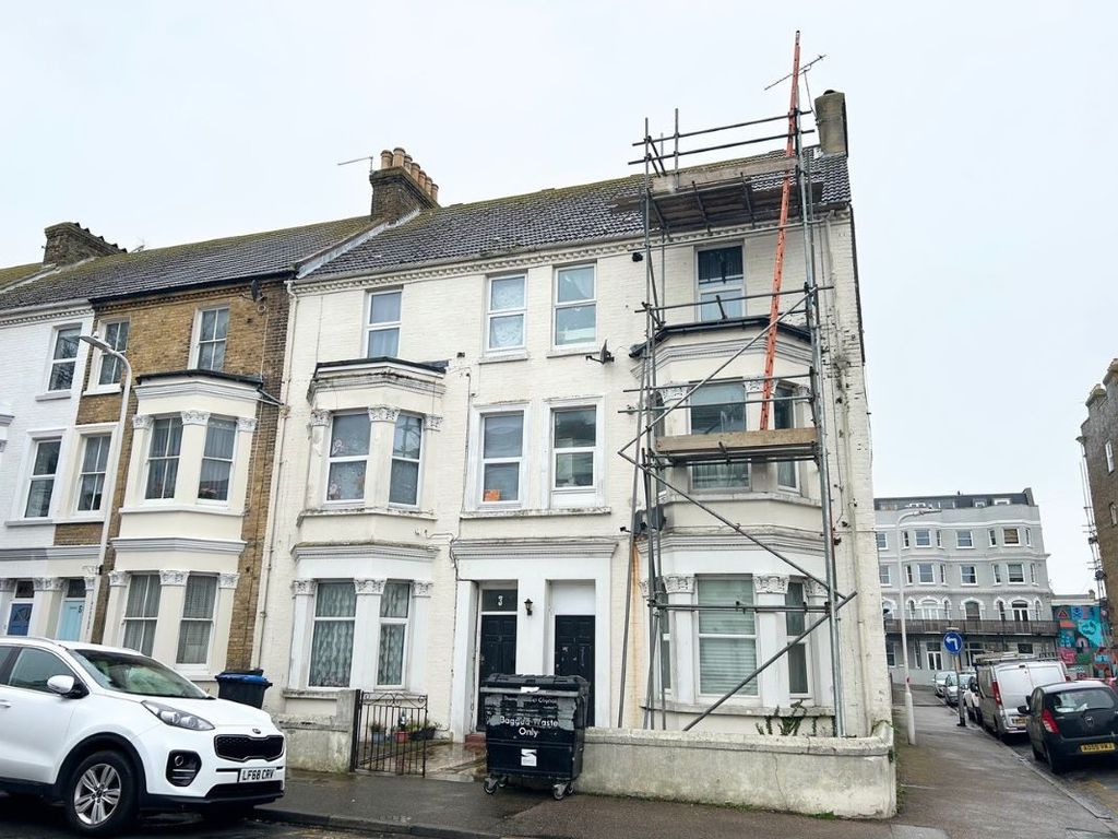 1 bed flat for sale in Flat 6, 13 Gordon Road, Cliftonville, Margate