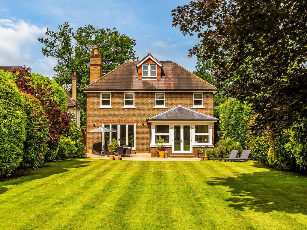 5 bed detached house for sale in Fairmile Lane, Cobham, Surrey KT11, £2,495,000 Zoopla