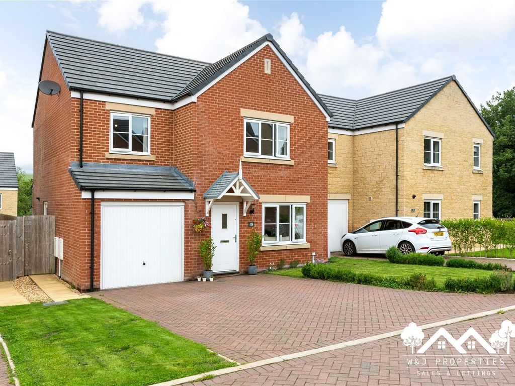 4 bed detached house for sale in Brookview Close, Blackburn BB1 Zoopla