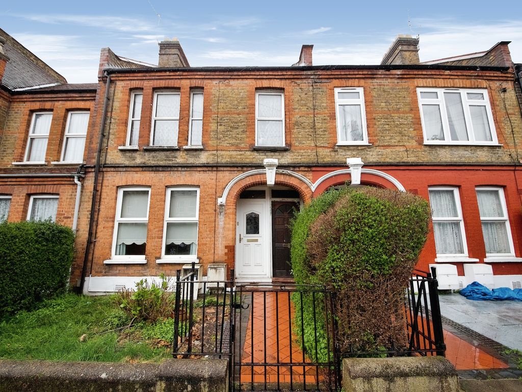2 bed terraced house for sale in Chewton Road, London E17 Zoopla