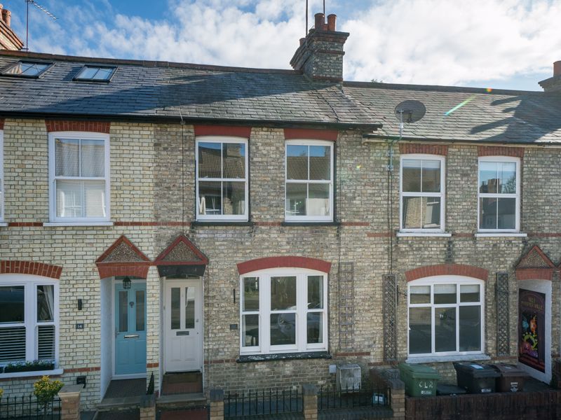 3 bed terraced house to rent in Lower Paxton Road, St.Albans AL1, £