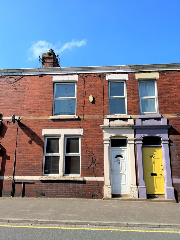 3 bed terraced house to rent in Plungington Road, Fulwood, Preston PR2