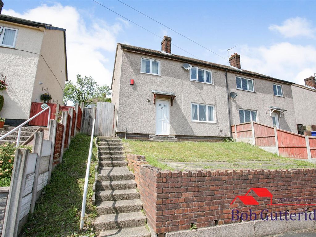 3 bed semidetached house for sale in Whitethorn Way, Chesterton