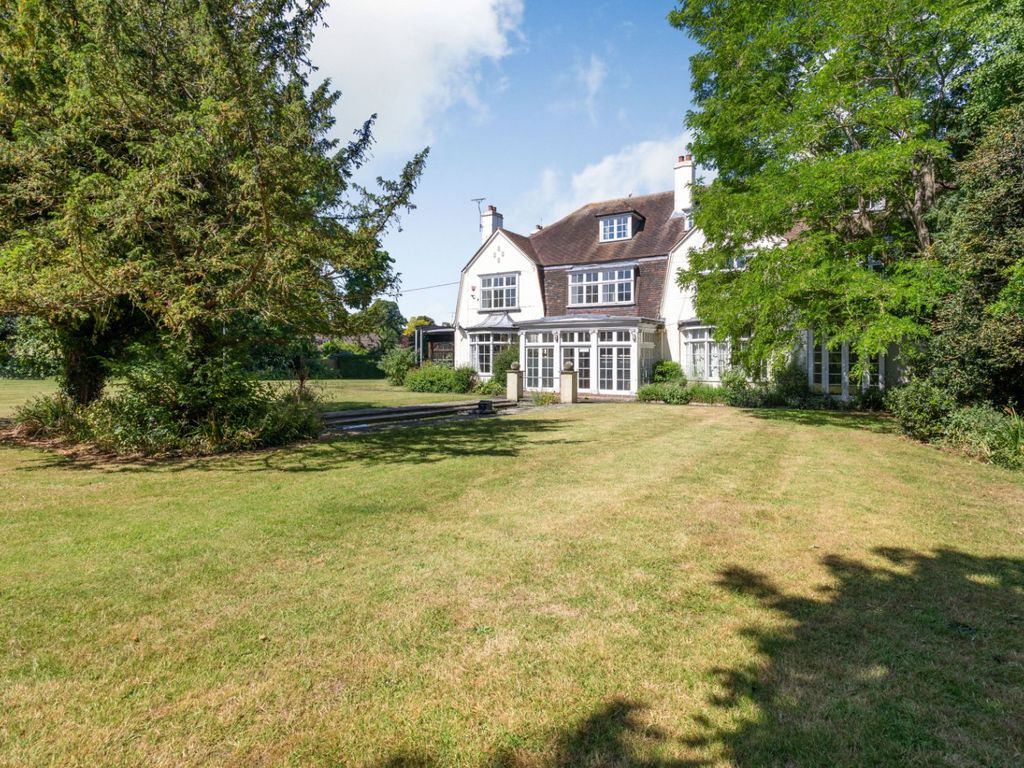 17 bed detached house for sale in Sandown Road, Sandwich, Kent CT13, £