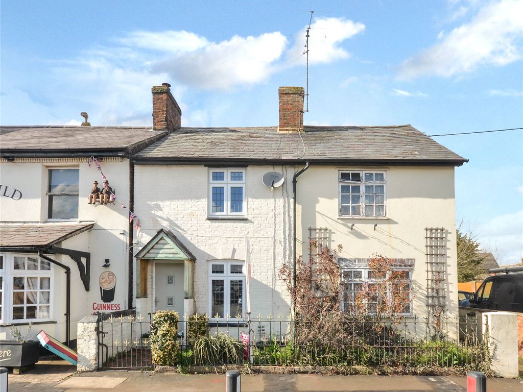 2 bed terraced house for sale in Weston Road, Aston Clinton, Aylesbury