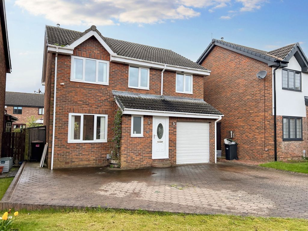 4 bed detached house for sale in Brackenbeds Close, Pelton, Chester Le
