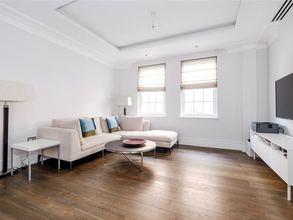 2 bed flat to rent in Stonehaven House, 37 Walpole Street, London SW3
