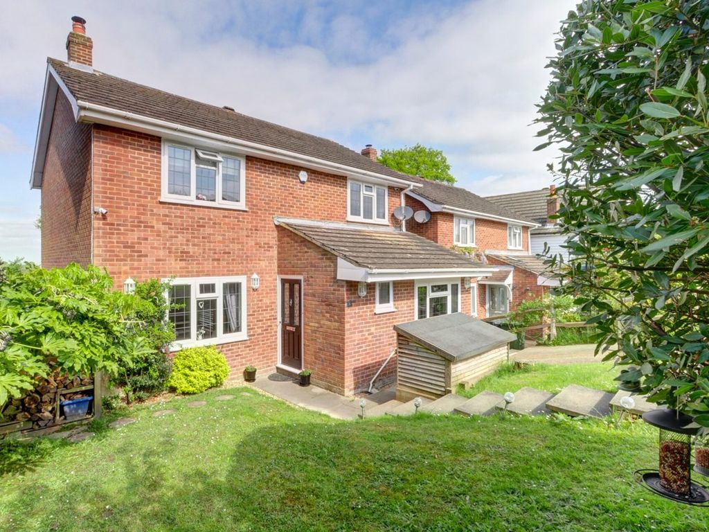 4 bed detached house for sale in Springwood Road, Heathfield TN21 Zoopla