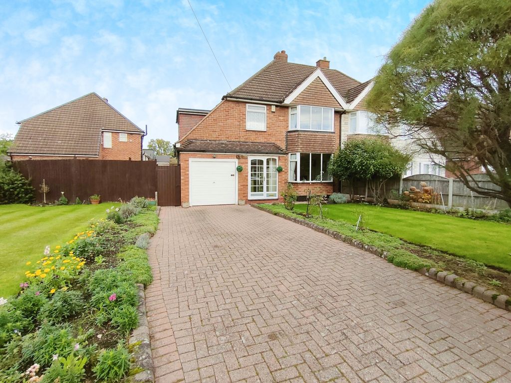3 bed semidetached house for sale in Windsor Road, Castle Bromwich