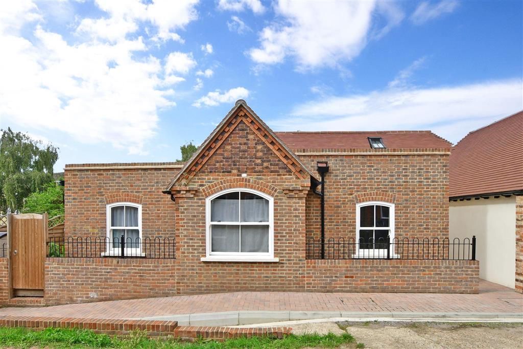 1 bed bungalow for sale in Ansell Road, Dorking, Surrey RH4 Zoopla