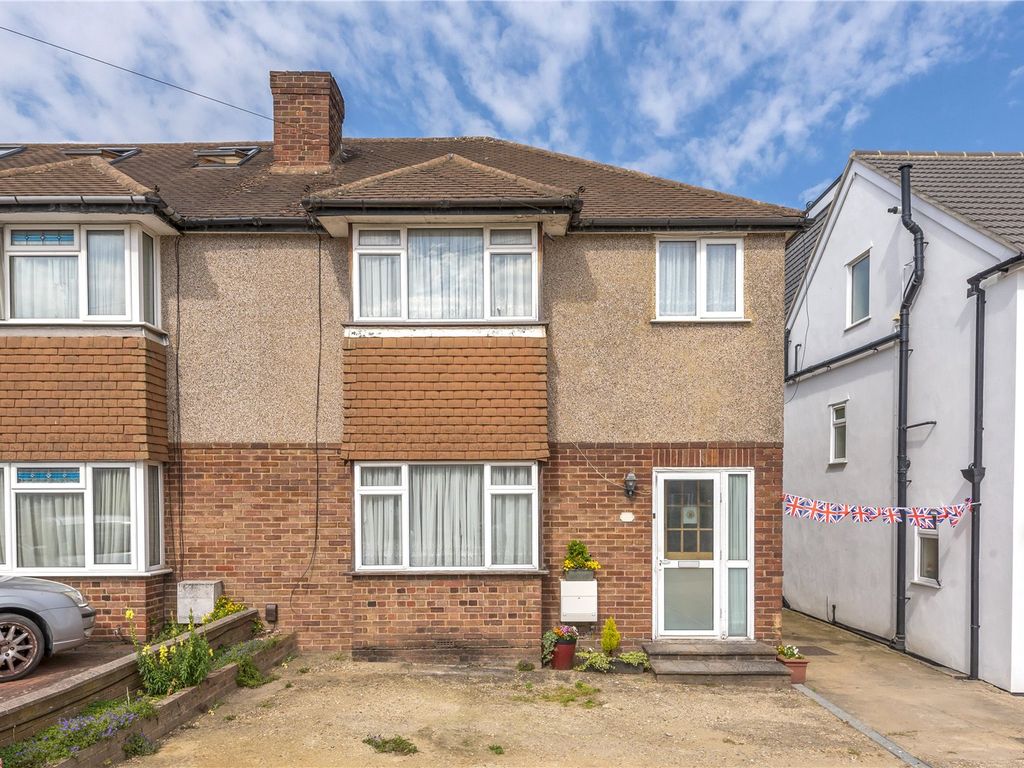 4 bed semidetached house for sale in Queens Walk, Ruislip, Middlesex HA4 Zoopla