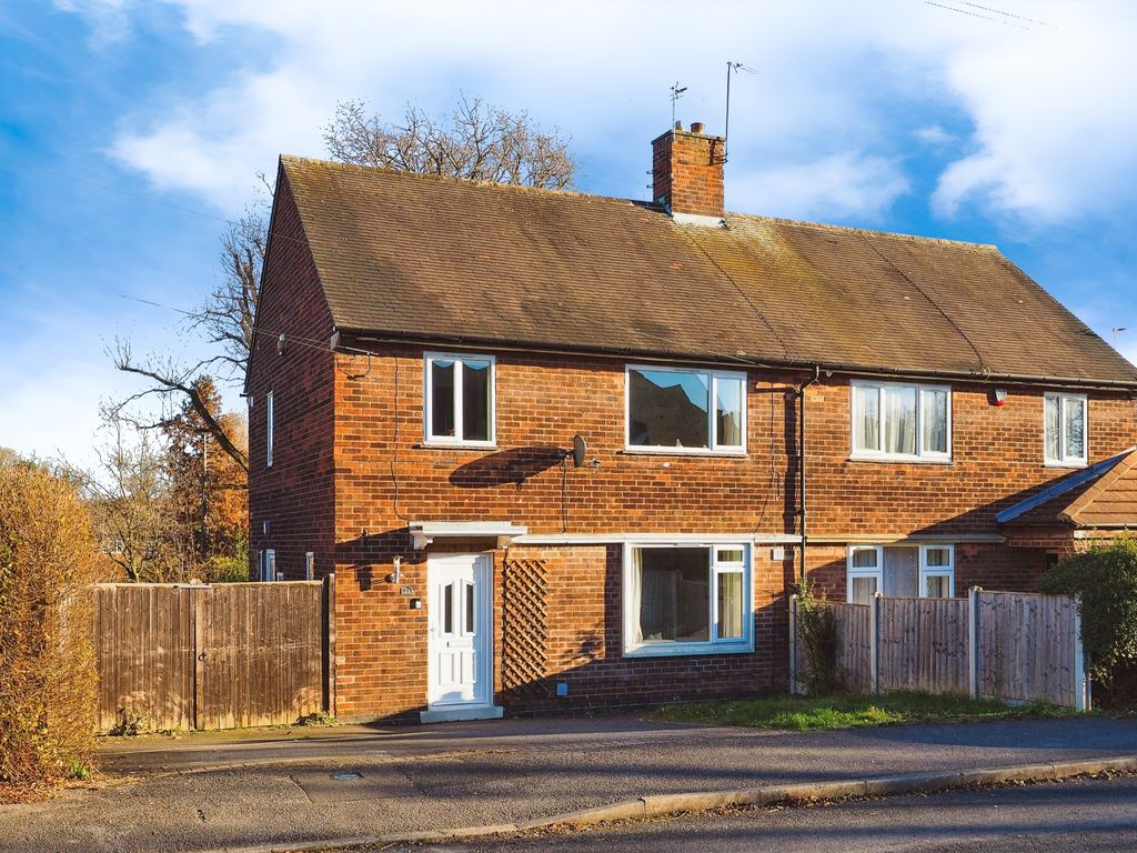 3 bed semidetached house for sale in Park Crescent, Nottingham