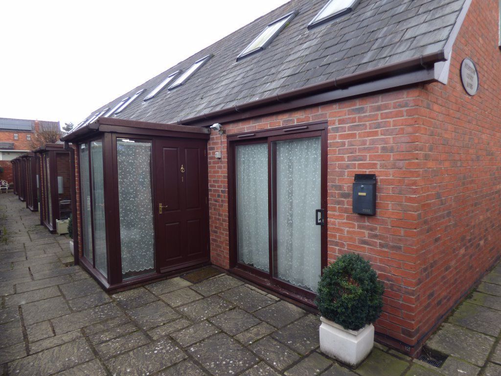 1 bed property to rent in Aylestone Court Mews, Off Rockfield Road HR1