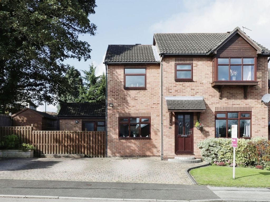 4 bed detached house for sale in Broomwood Close, Beighton, Sheffield