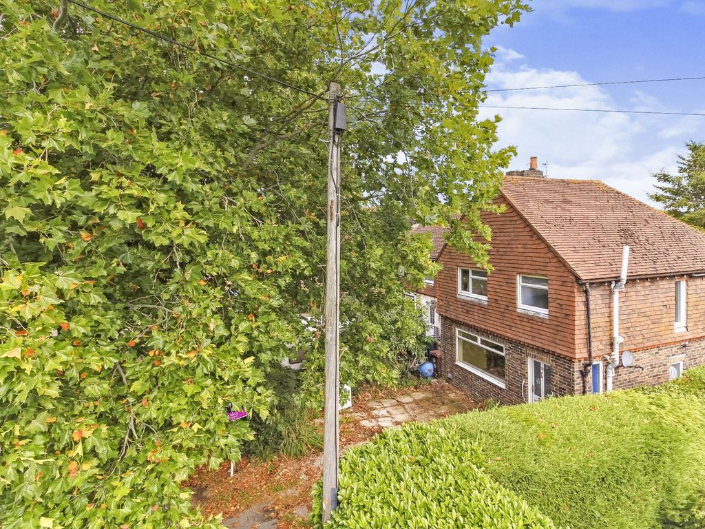 3 bed semidetached house for sale in Hailsham Road, Polegate BN26 Zoopla