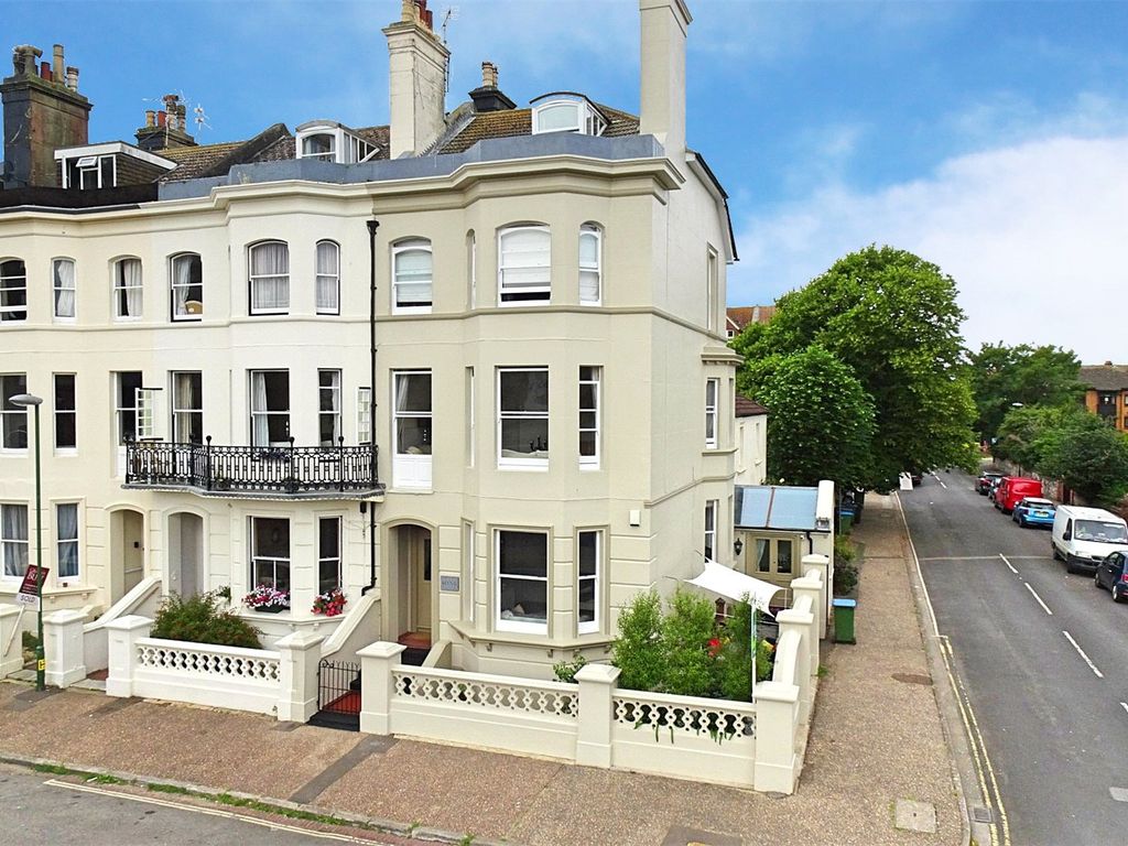 5 bed end terrace house for sale in Granville Road, Littlehampton, West Sussex BN17, £600,000