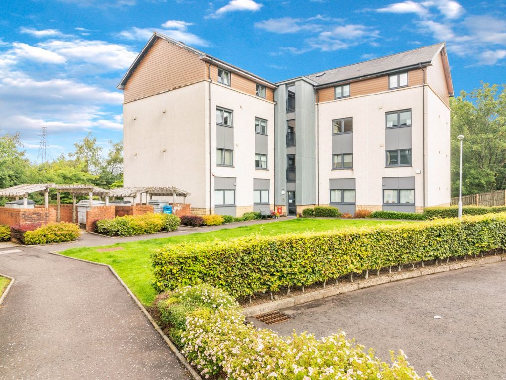 2 bed flat for sale in Millview Crescent, Johnstone, Renfrewshire PA5