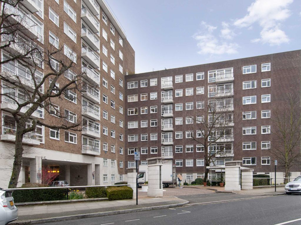 2 bed flat to rent in Walsingham, St John's Wood Park, St John's Wood