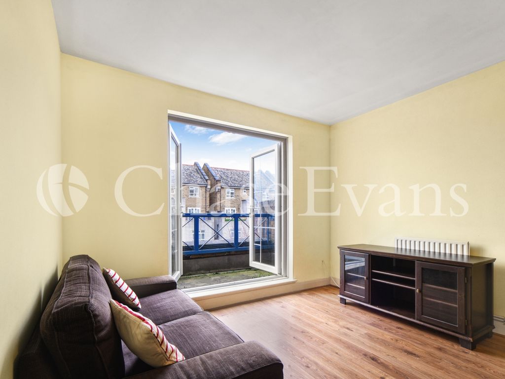 2 bed flat to rent in Ashdown Walk, London E14 Zoopla