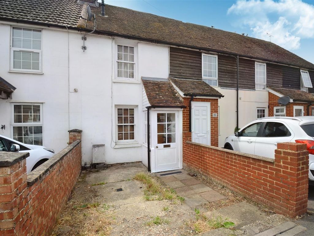 2 bed terraced house for sale in Cudworth Road, Willesborough, Ashford