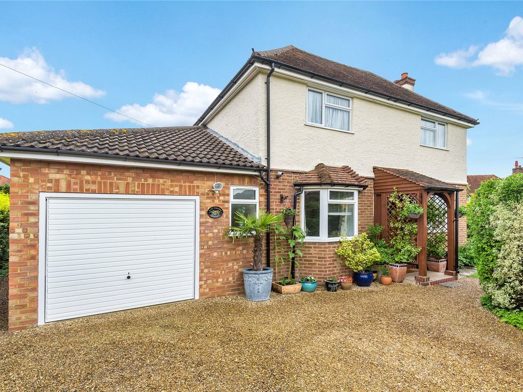 4 bed detached house for sale in Shalford, Guildford, Surrey GU4 Zoopla