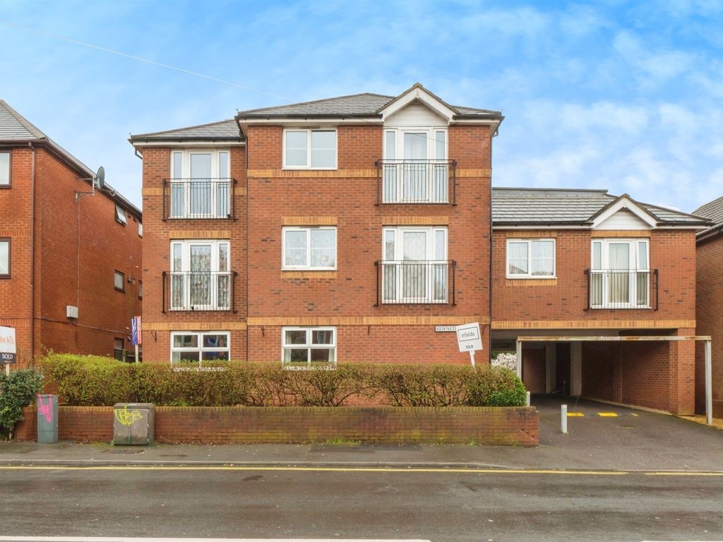 1 bed flat for sale in Bullar Road, Southampton SO18, £150,000 Zoopla