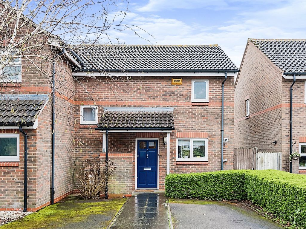 3 bed semidetached house for sale in Anemone Close, Oxford OX4 Zoopla