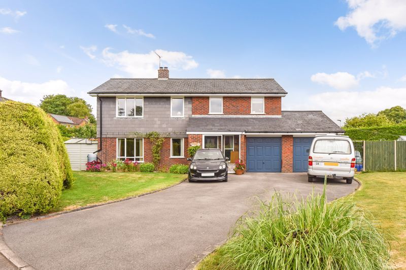 4 bed detached house for sale in Ashlands, Ford, Salisbury SP4, £