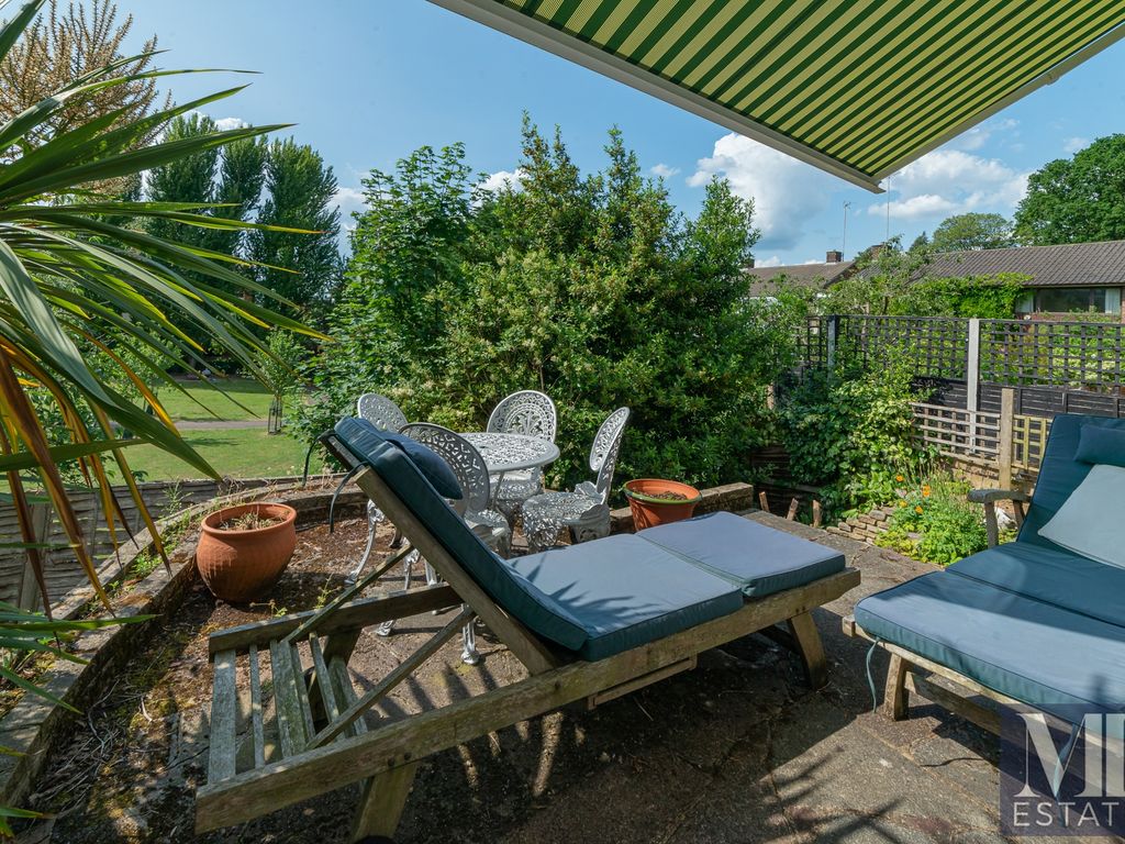 5 bed semidetached house for sale in Hermitage Gardens, Hampstead NW2