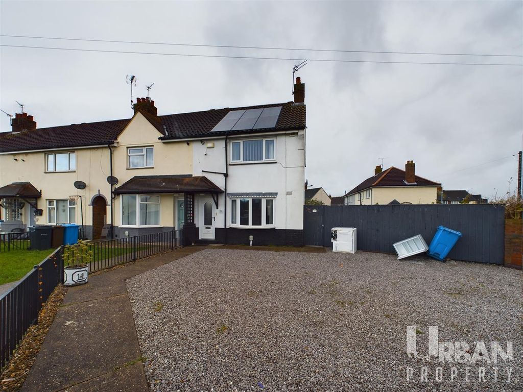 2 bed property for sale in Wingfield Road, Hull HU9, £120,000 Zoopla