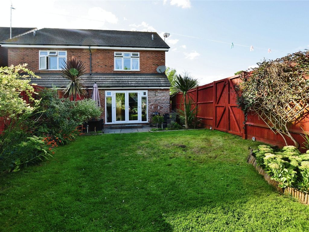 3 bed detached house for sale in Bath Road, Willesborough, Ashford TN24